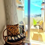 Stunning Room With Private Bathroom And Shared Balcony, Mainly With 3 Adorable Cats!